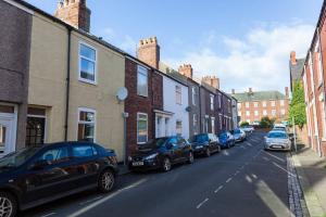 Relaxing 2-Bed House Guisborough - Sofabed Option Accommodation image 2 Relaxing 2-Bed House Guisborough - Sofabed Option image two