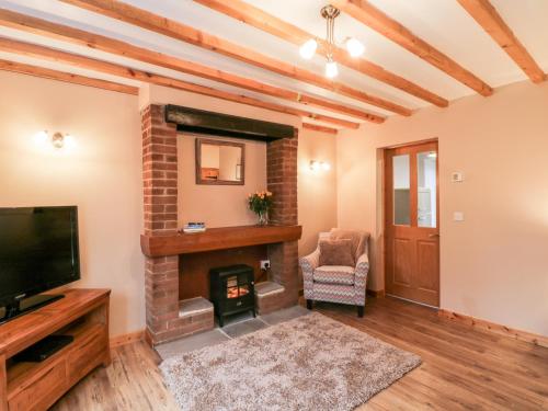 Barnaby Cottage image three