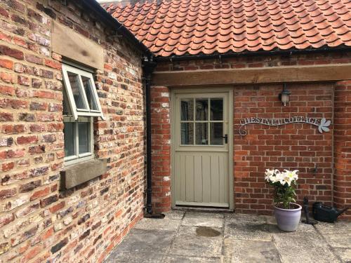 Chestnut Cottage Accommodation image 3 Chestnut Cottage image three