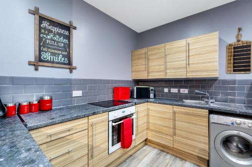 Stockton Town Centre Spacious Apartment free parking and wifi Accommodation image 3 Stockton Town Centre Spacious Apartment free parking and wifi image three