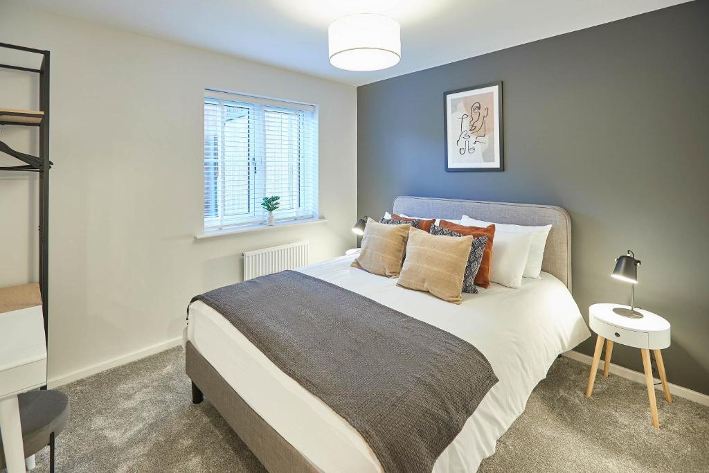 Host & Stay - Curlew House Accommodation image 1 Host & Stay - Curlew House image one