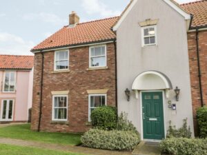 Apartments in Filey - Prices & Bookings Page image 23 Picture of Puffins Perch
