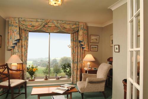 Shallowdale House Accommodation image 3 Shallowdale House image three