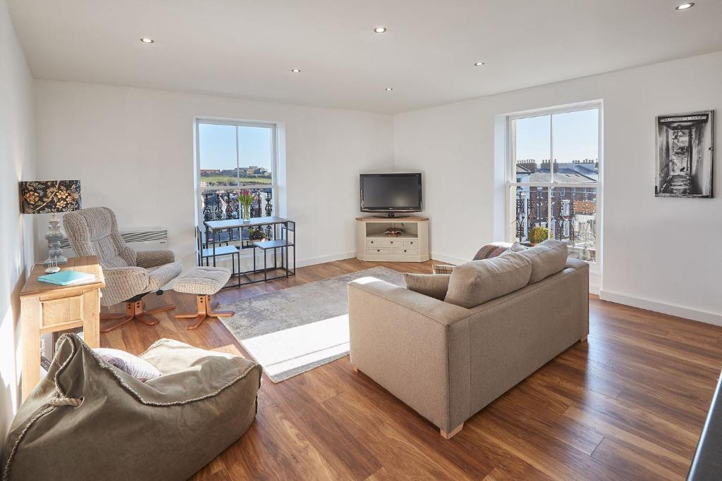Host & Stay - Abbey Court Apartment Accommodation image 1 Host & Stay - Abbey Court Apartment image one