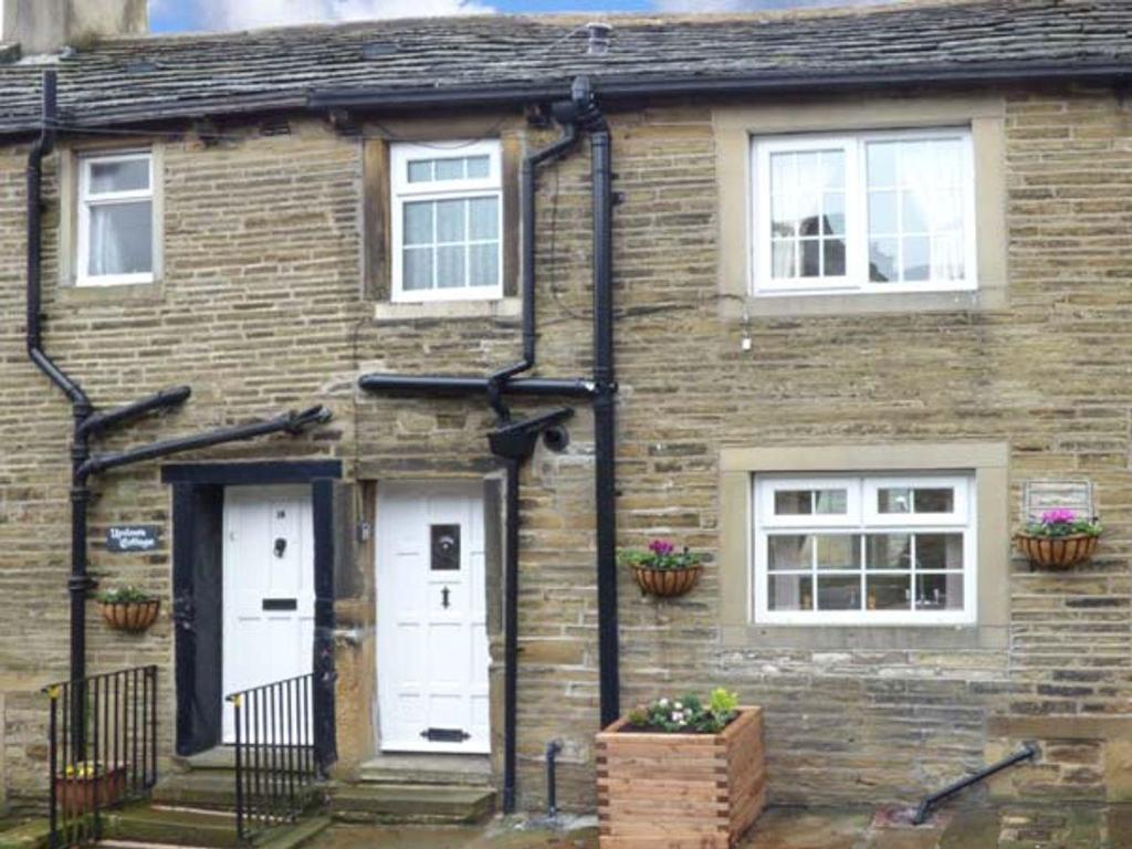 Owl Cottage Accommodation image 1 Owl Cottage image one
