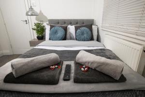 Roscoe House 4 Double Rooms Workstays UK Accommodation image 2 Roscoe House 4 Double Rooms Workstays UK image two