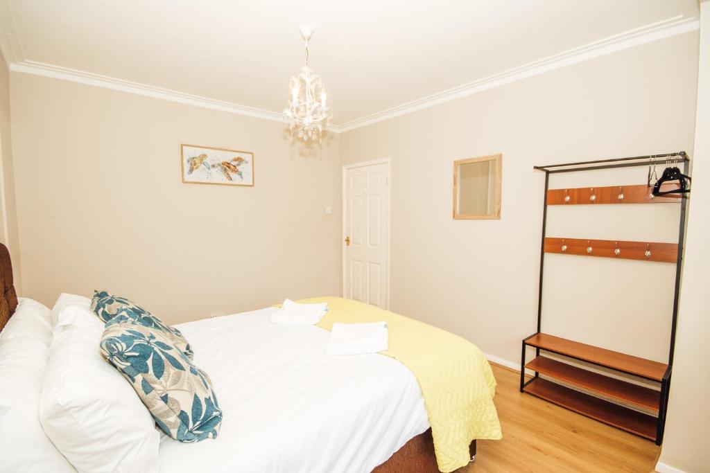 Laburnum View Accommodation image 1 Laburnum View image one
