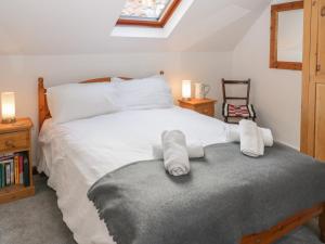Kiwi Cottage image two