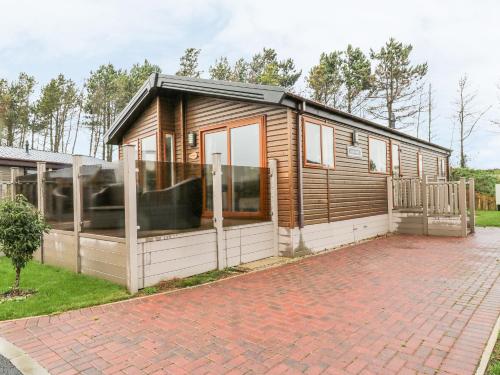 Huckleberry Accommodation image 3 Huckleberry image three