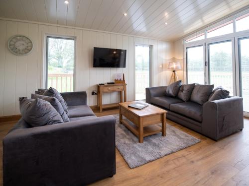 Otter Lodge Accommodation image 3 Otter Lodge image three