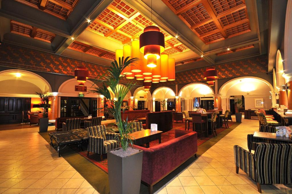The Royal Hotel Hull Accommodation image 1 The Royal Hotel Hull image one