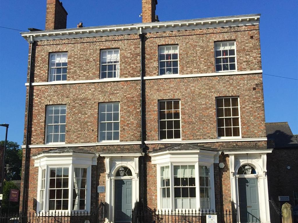 Priory House Apartments (no parties allowed) image one