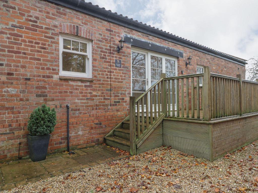 Elmwood Cottage image one