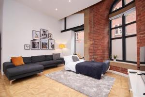 The Grand Manhattan Apartment in Central Leeds Accommodation image 2 The Grand Manhattan Apartment in Central Leeds image two