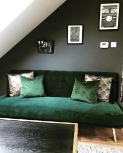 TIME IS NOW! Beautiful Apartment in York Accommodation image 2 TIME IS NOW! Beautiful Apartment in York image two