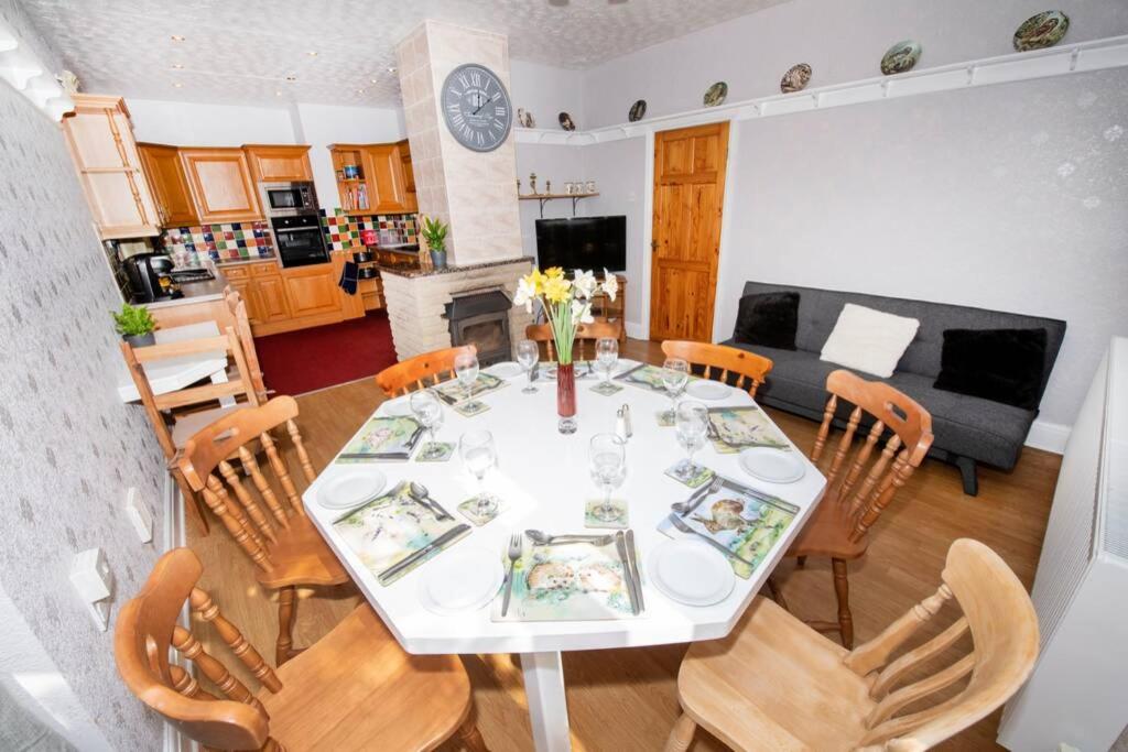The Bungalow at Seaway's, Sleeps 11 + Accommodation image 1 The Bungalow at Seaway's, Sleeps 11 + image one