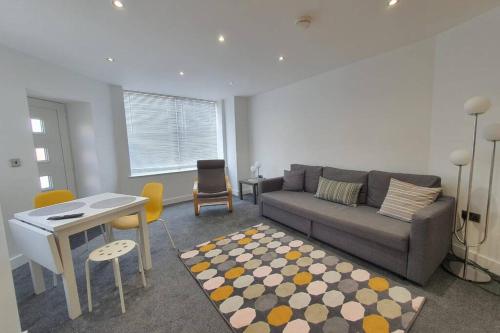 Apartment 332 Accommodation image 3 Apartment 332 image three
