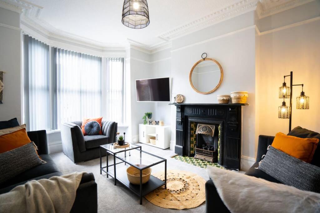 Laurel Ville Leeds Accommodation image 1 Laurel Ville Leeds image one