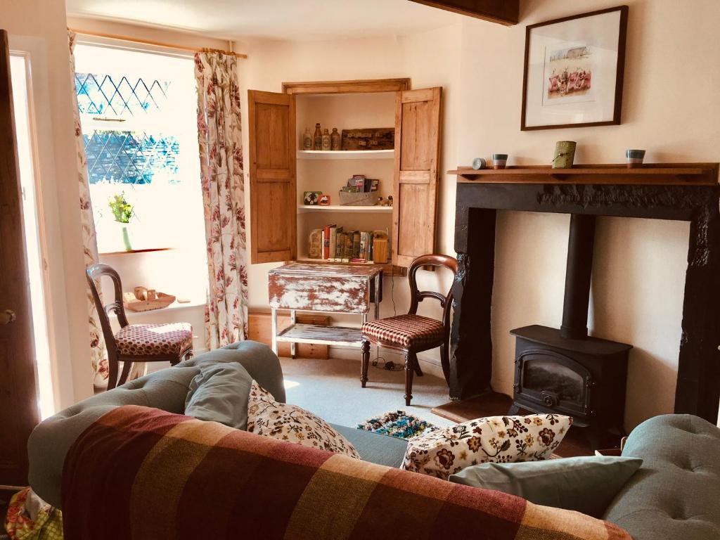 No.18 Holmfirth Accommodation image 1 No.18 Holmfirth image one