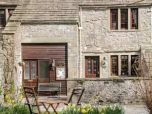 Malham Page image 5 Picture of The Hayloft at Tennant Barn