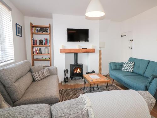 Sunshine Cottage image three