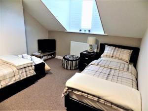 Number 12 Yorkshire Holiday House image two