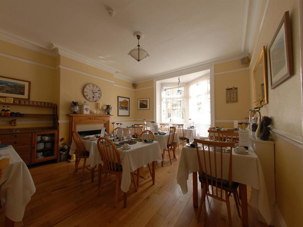 Chiltern Guest House image one