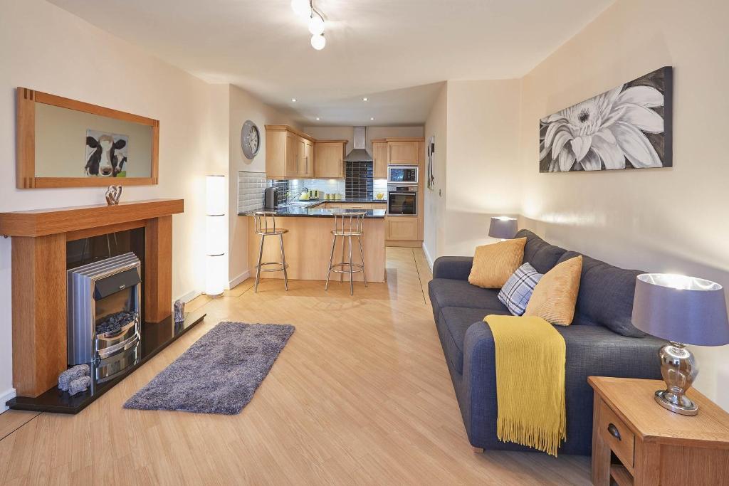 Host & Stay - Royal Sands Accommodation image 1 Host & Stay - Royal Sands image one