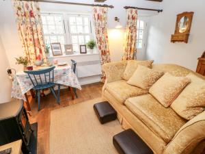 Pennycress Cottage Accommodation image 2 Pennycress Cottage image two