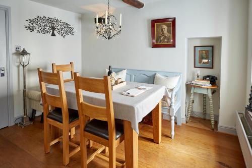 Chapel Cottage Accommodation image 3 Chapel Cottage image three