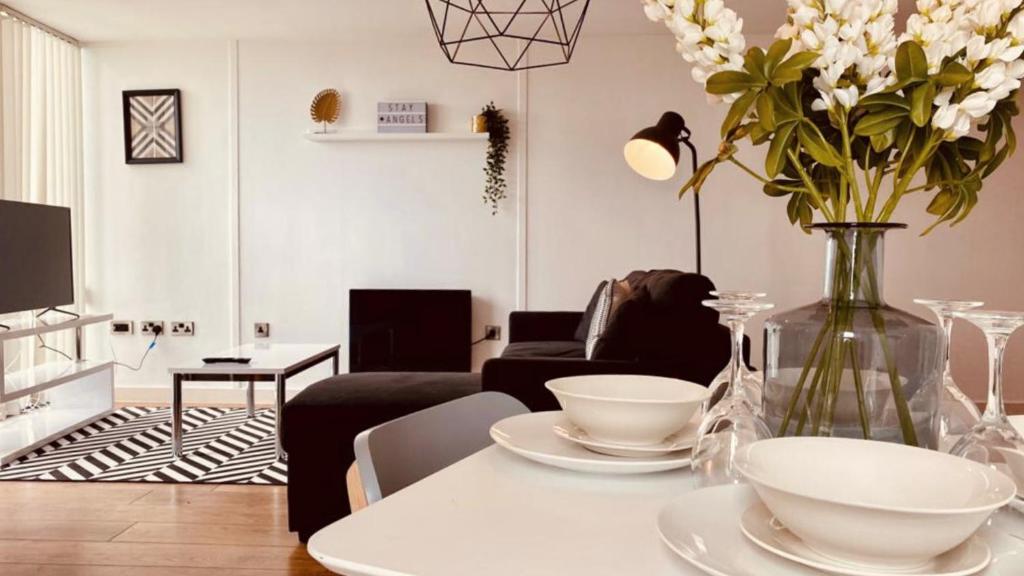Stay Angels Blonk Street Sheffield Luxury Apartments Accommodation image 1 Stay Angels Blonk Street Sheffield Luxury Apartments image one