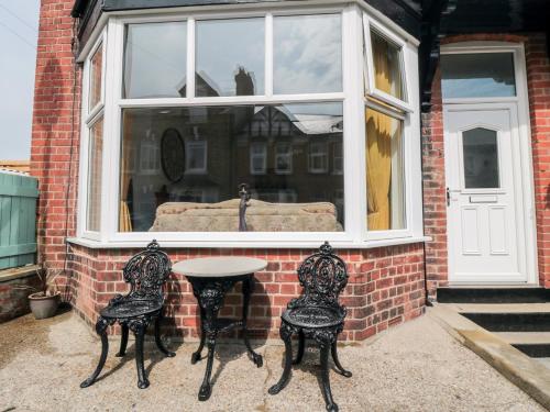 The Robins, Filey Accommodation image 3 a Self Catering in Filey