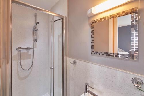 Host & Stay - Baye View Accommodation image 3 Host & Stay - Baye View image three