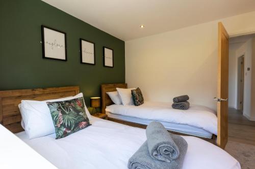 Fletchers Rest image three