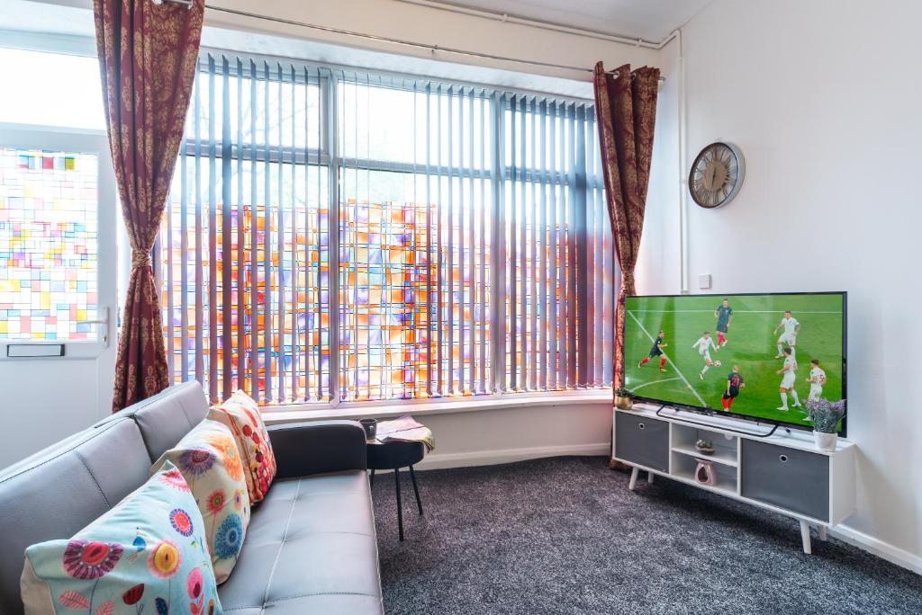 Favour Spacious Inn By Jesouth Accommodation image 1 Favour Spacious Inn By Jesouth image one