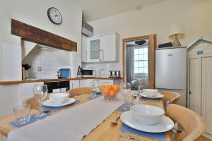 Seaside Cottage Accommodation image 2 Seaside Cottage image two