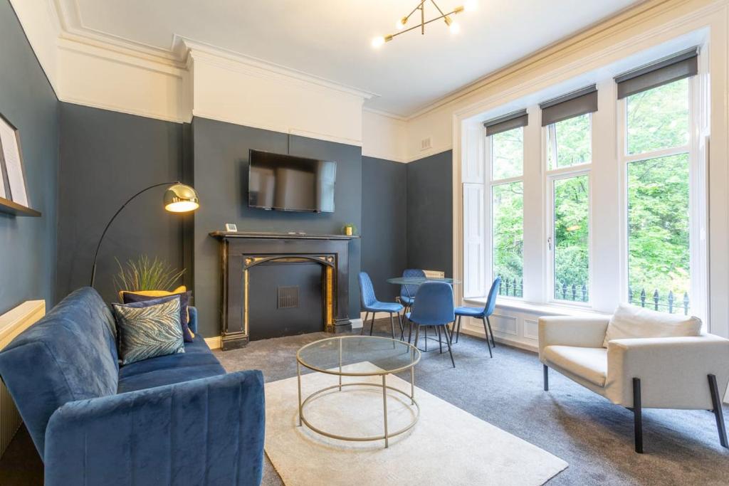 Beautiful Apartment in a stone built Victorian residence Accommodation image 1 Beautiful Apartment in a stone built Victorian residence image one