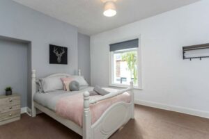 Self-catering in Stockton Page image 20 Picture of Winston House Stockton Central Workstays UK