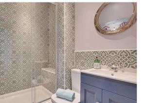 Silverwood Apartment, Whitby Accommodation image 2 Silverwood Apartment, Whitby image two
