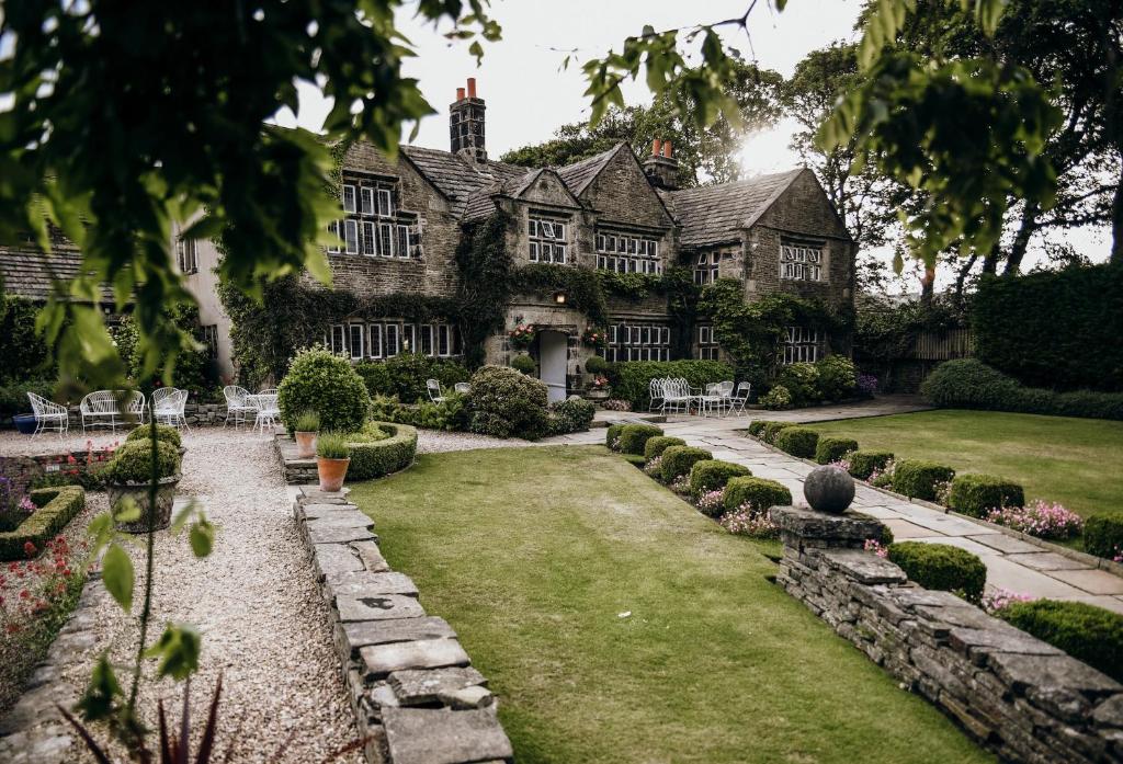 Holdsworth House Hotel Accommodation image 1 Picture of Holdsworth House Hotel