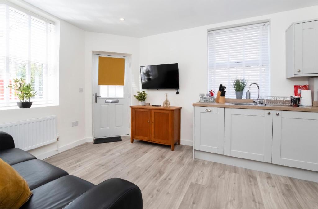 Livingstone street Apartments image one