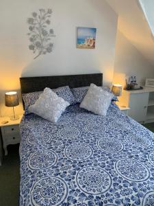 The George Guest House Accommodation image 2 The George Guest House image two