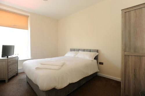 APARTMENT in CENTRAL HALIFAX Accommodation image 3 APARTMENT in CENTRAL HALIFAX image three