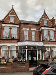 The George Guest House Accommodation image 1 The George Guest House image one