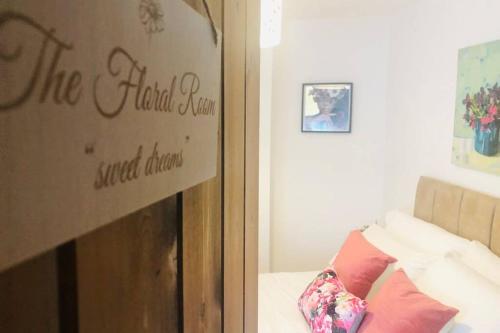 Mews Cottage Harrogate Accommodation image 3 Mews Cottage Harrogate image three