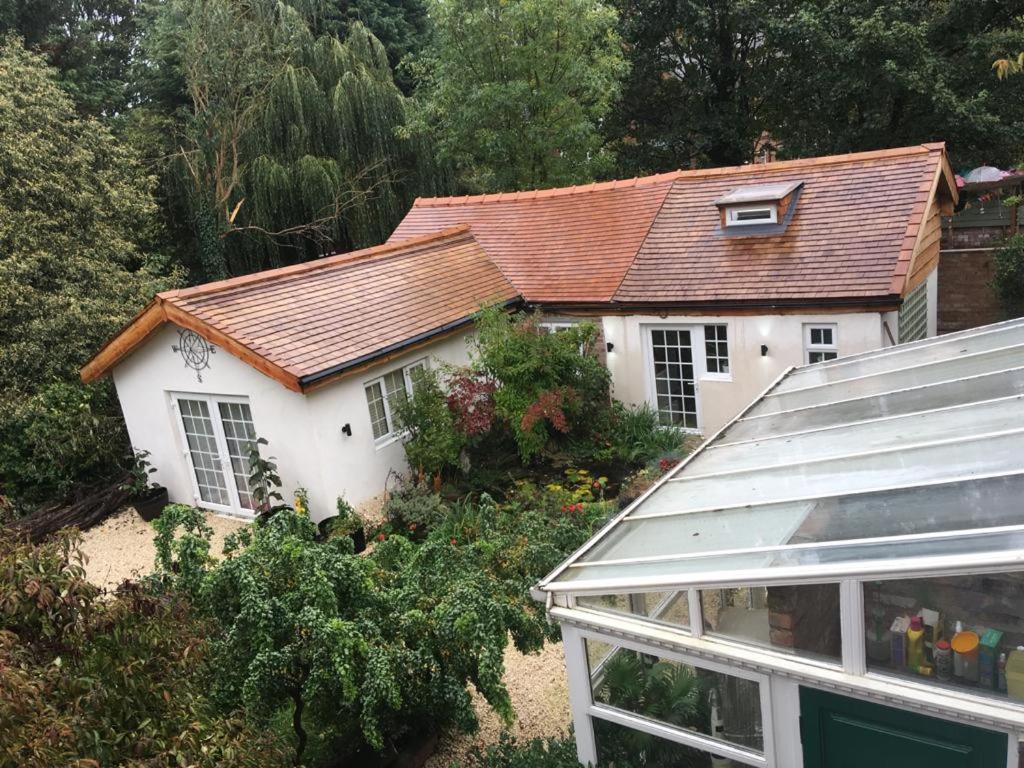 Picture of The LITTLE HOUSE in HULL