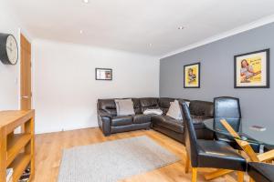 Pass the Keys St George's House centrally located in Coppergate image two