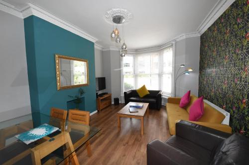 King's Apartment Accommodation image 3 King's Apartment image three