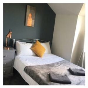 Goole Hotels - Prices & Availability Page image 7 Picture of Heber Apartment