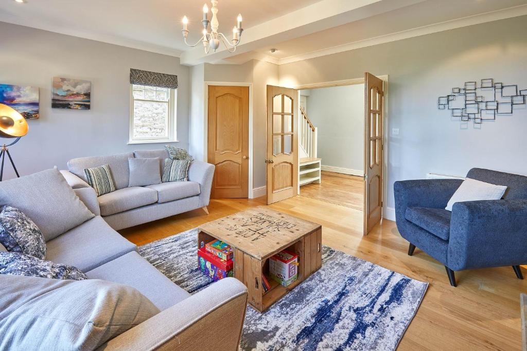 Host & Stay - River View image one